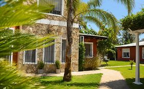 Apart Hotel Las Moraditas - a 50 metros de la Laguna